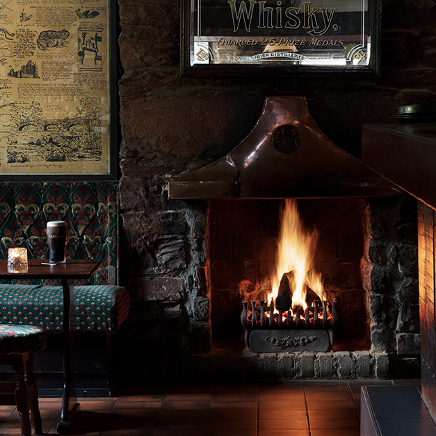 Reeks District Ireland | Glenbeigh Hotel gastro bar in Kerry